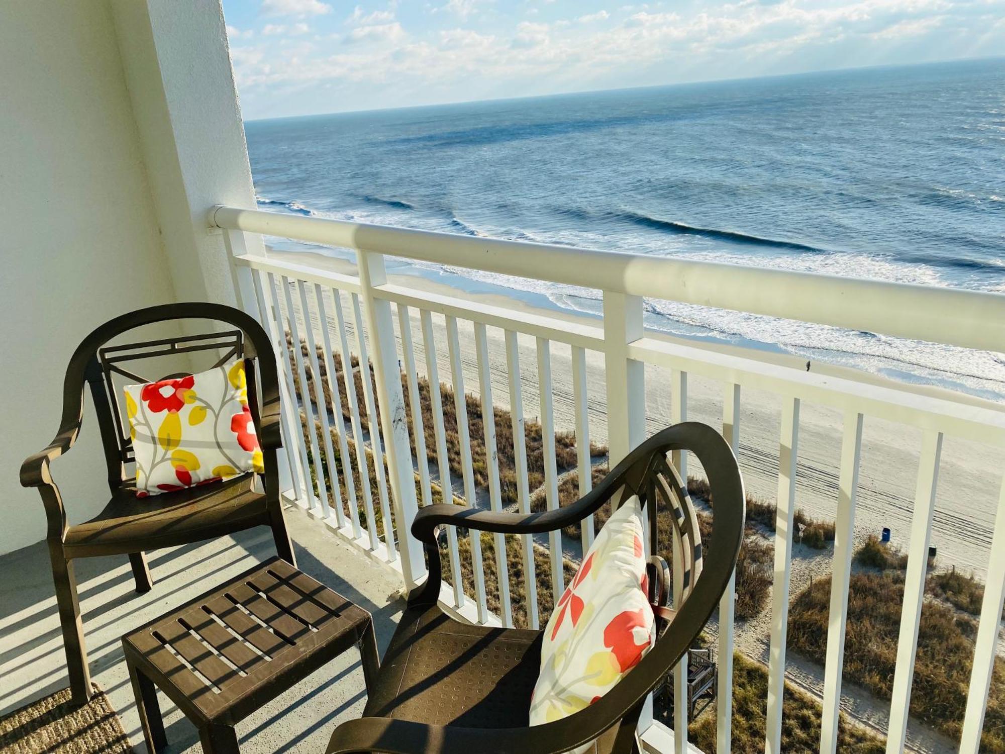Camelot By The Sea Ocean Front Condo Myrtle Beach Exterior photo